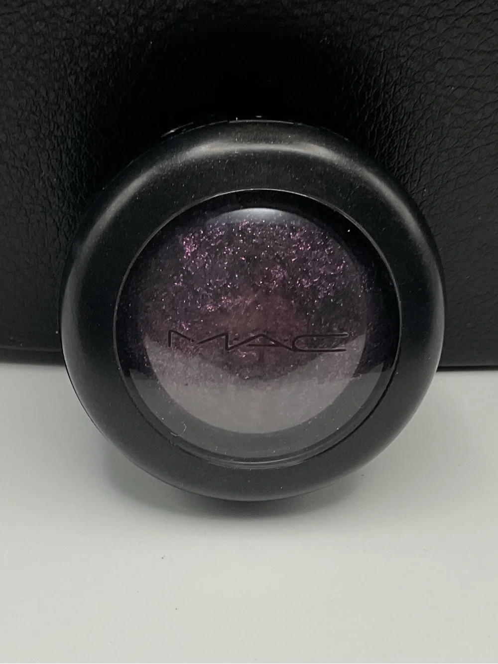 MAC Cosmetics Mineralize Eyeshadow in Young Punk - BNWOB & Limited Edition